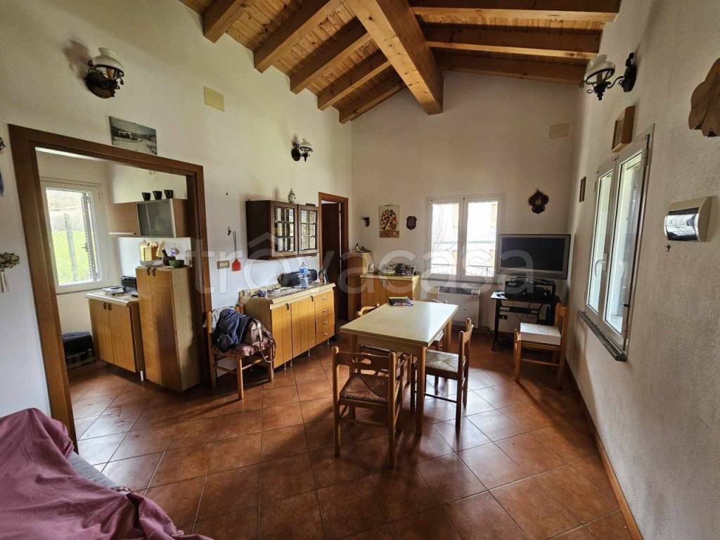 casa indipendente in vendita a Mongiardino Ligure in zona Castellaro