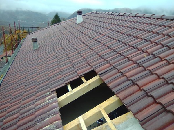 casa indipendente in vendita a Mongiardino Ligure