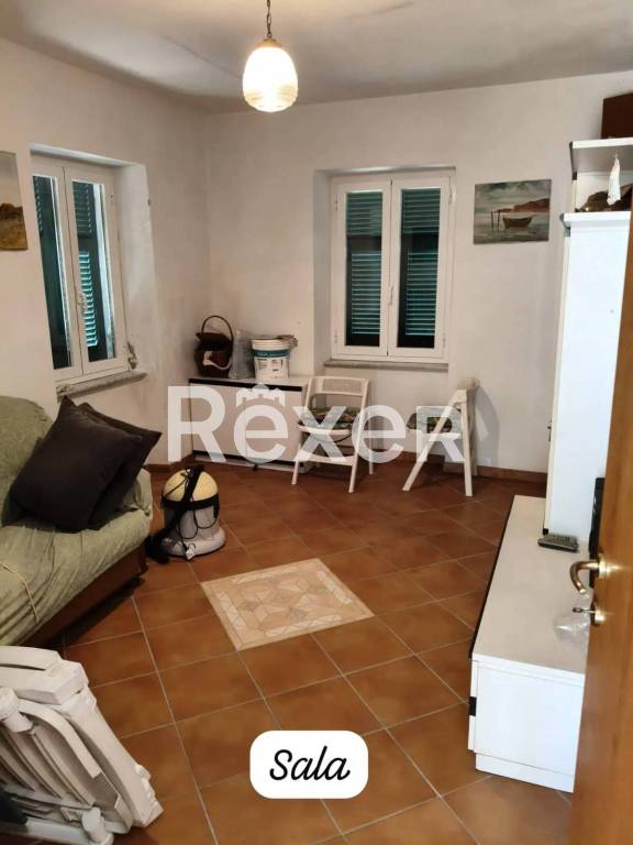 casa indipendente in vendita a Mongiardino Ligure in zona Salata Mongiardino