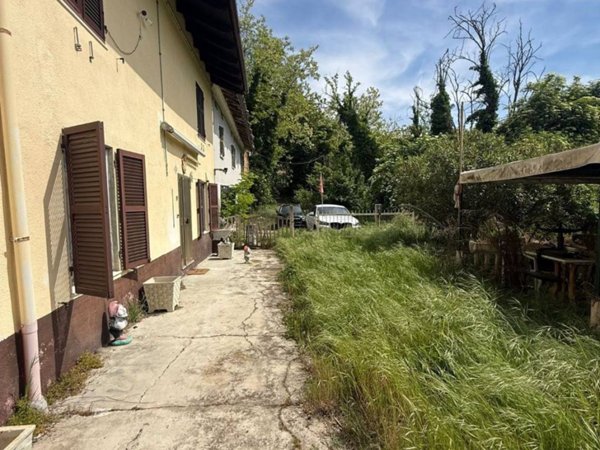casa indipendente in vendita a Mongiardino Ligure