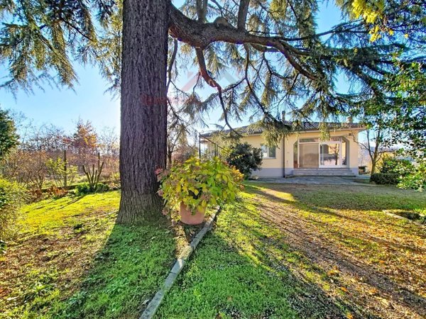 casa indipendente in vendita a Monleale