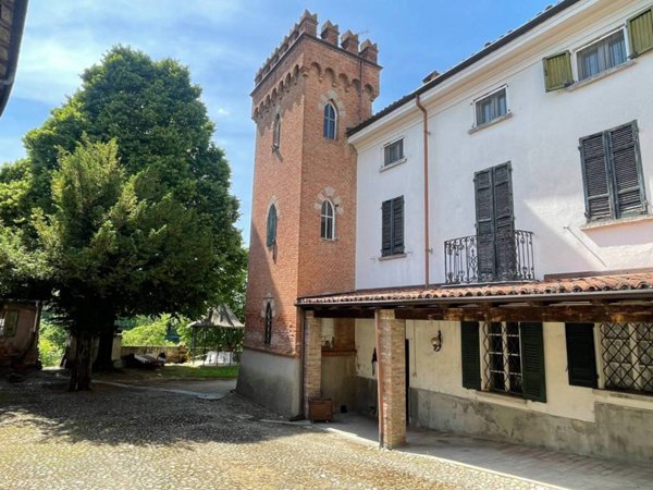 casa indipendente in vendita a Monleale