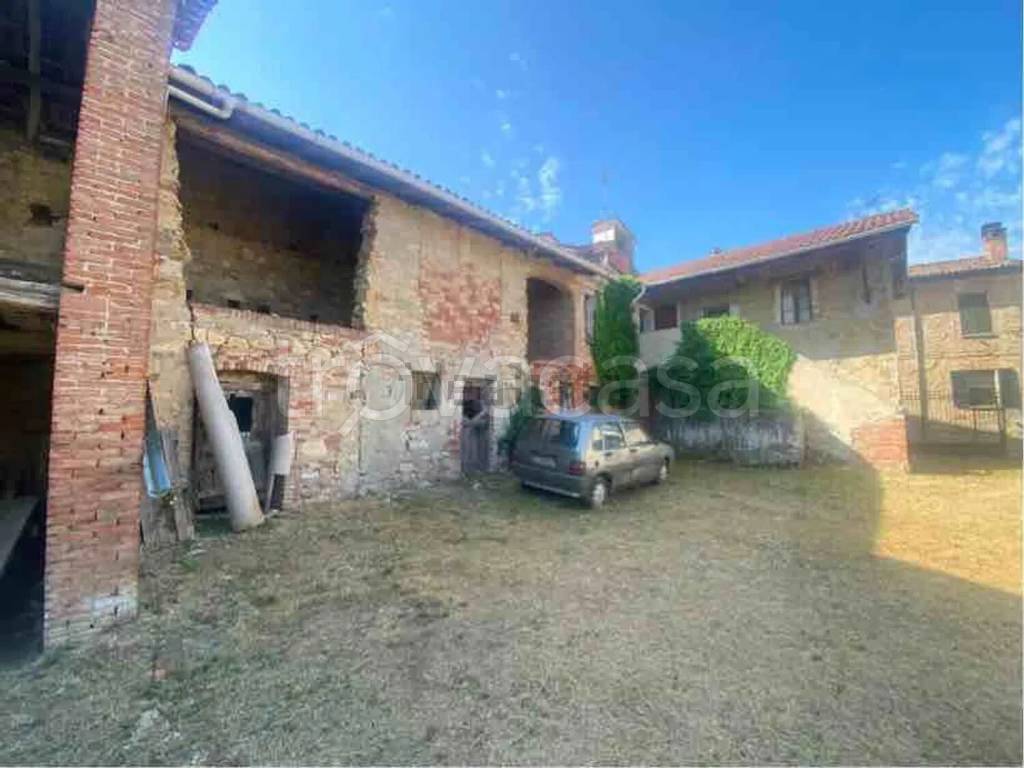 casa indipendente in vendita a Monleale in zona Cusinasco