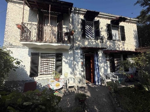 casa indipendente in vendita a Montacuto in zona Restegassi
