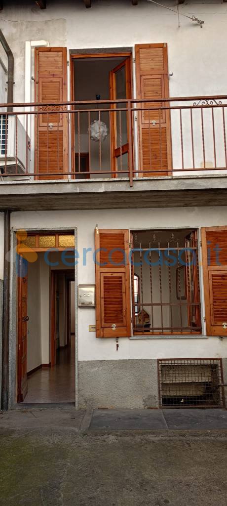 casa semindipendente in vendita a Carpi in zona Cortile
