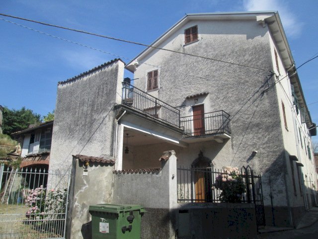 casa indipendente in vendita a Montaldo Bormida