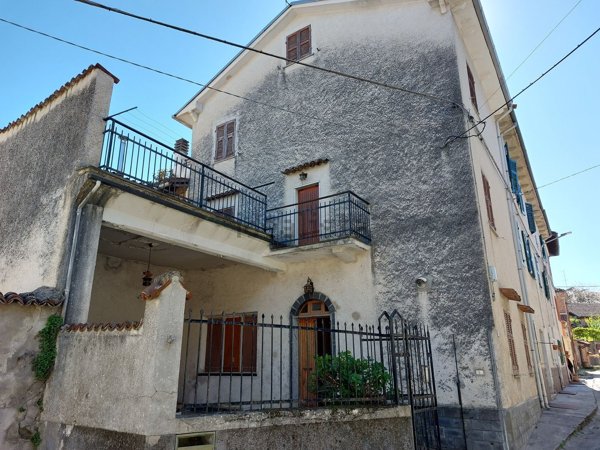 casa indipendente in vendita a Montaldo Bormida