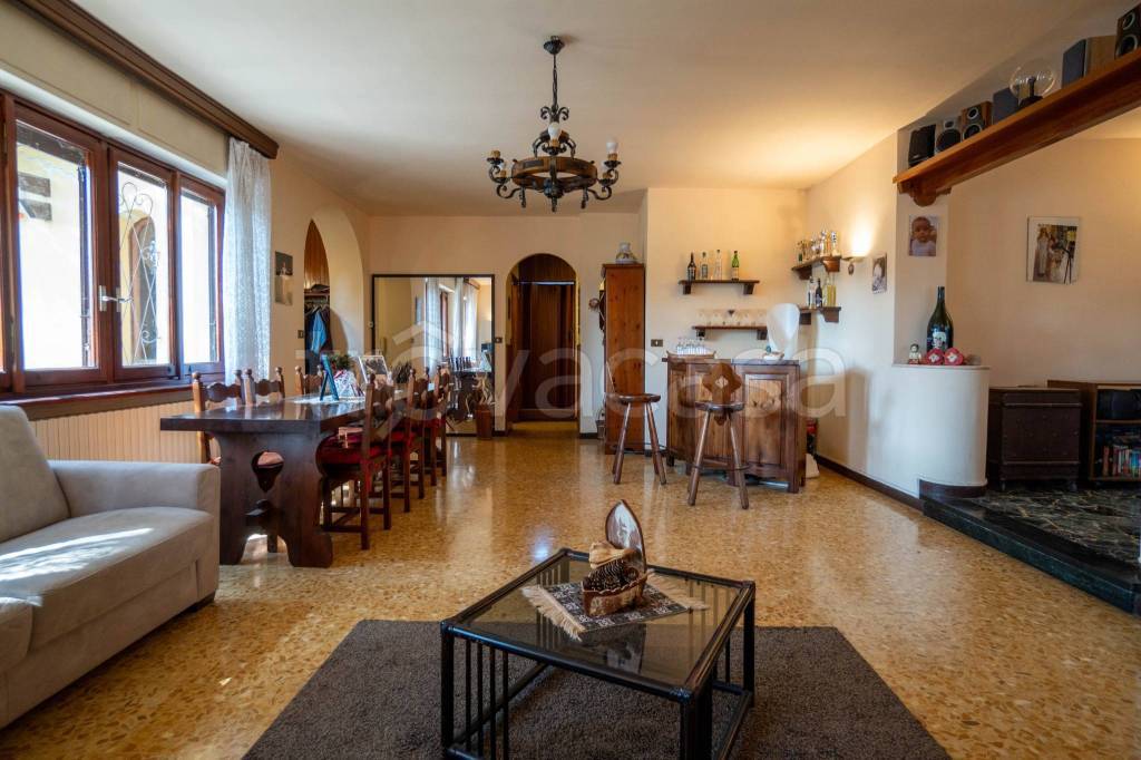 casa indipendente in vendita a Montaldo Bormida