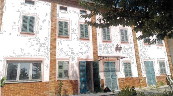 casa indipendente in vendita a Montecastello