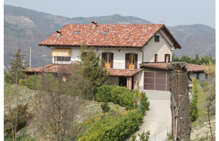 casa indipendente in vendita a Montechiaro d'Acqui in zona Montechiaro Piana