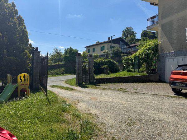 appartamento in vendita a Montechiaro d'Acqui