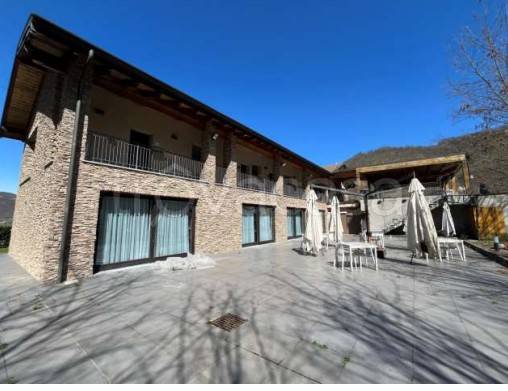 negozio in vendita a Montechiaro d'Acqui