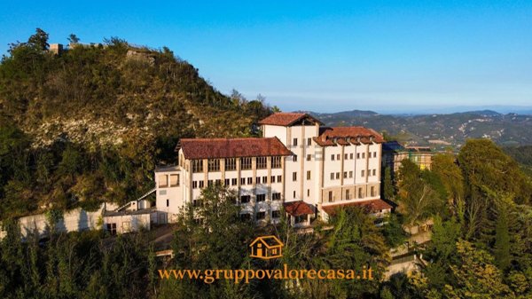 negozio in vendita a Montechiaro d'Acqui