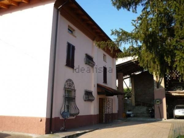 casa indipendente in vendita a Montegioco