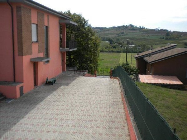 casa indipendente in vendita a Montegioco