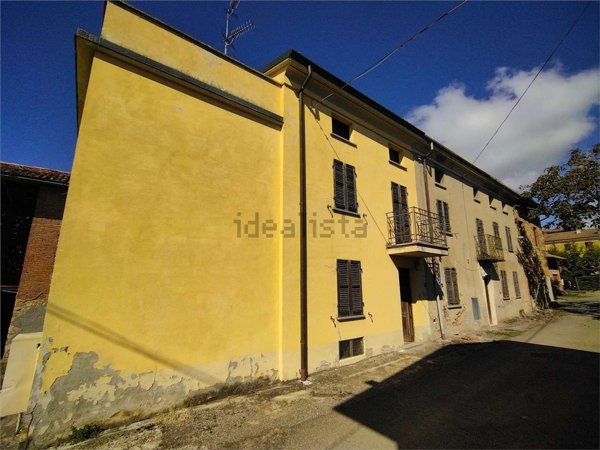 casa semindipendente in vendita a Montemarzino in zona Roncascinate