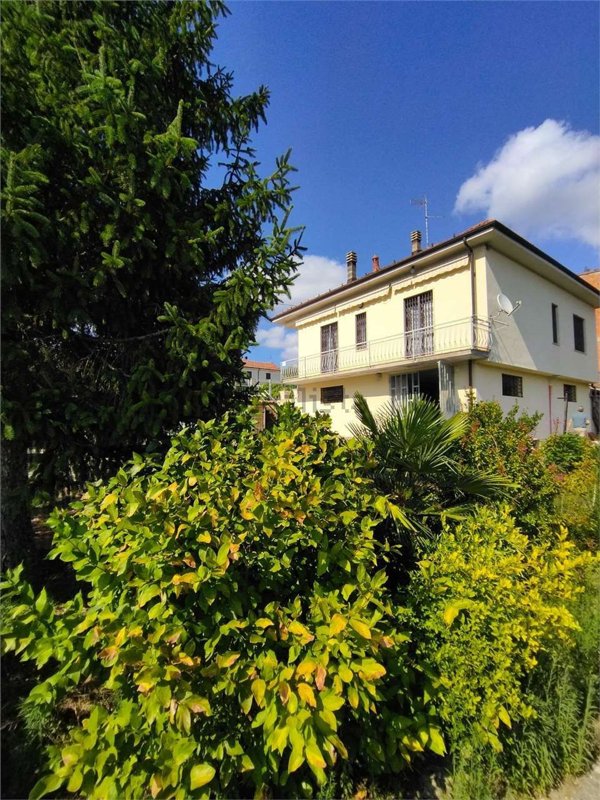 casa indipendente in vendita a Montemarzino in zona Scrimignano