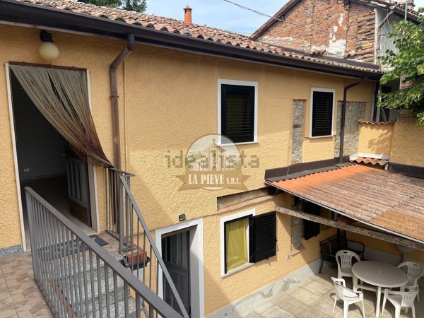 casa indipendente in vendita a Montemarzino in zona Zebedassi