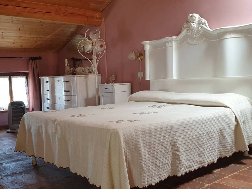 casa indipendente in vendita a Morano sul Po in zona Due Sture
