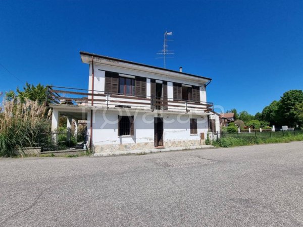 casa indipendente in vendita a Morano sul Po