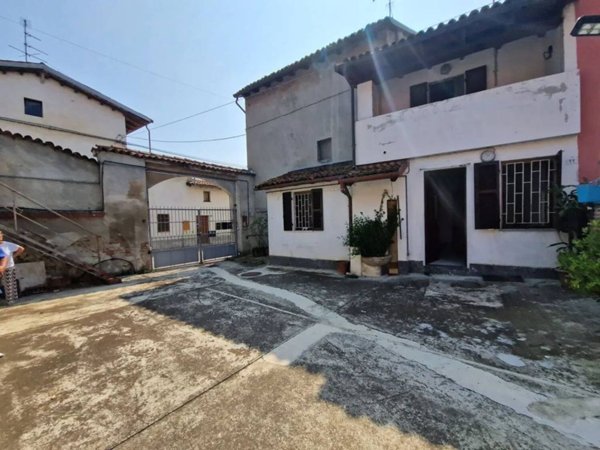 casa indipendente in vendita a Morano sul Po