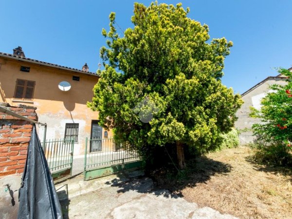 casa indipendente in vendita a Morano sul Po in zona Due Sture