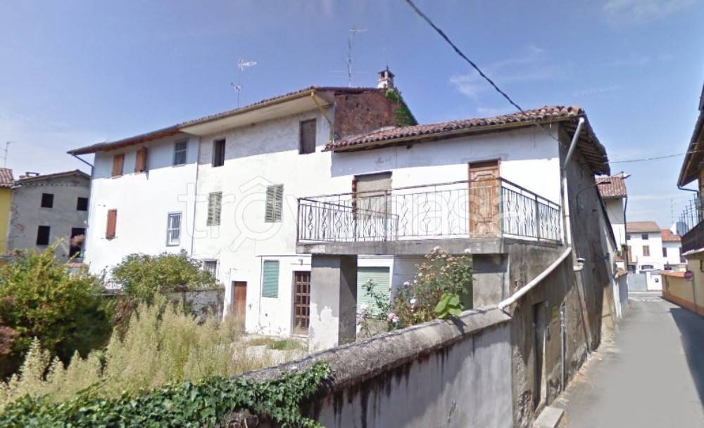 casa indipendente in vendita a Morano sul Po