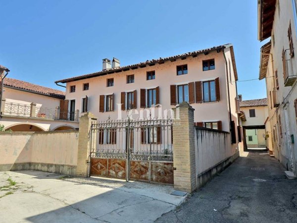casa indipendente in vendita a Morano sul Po