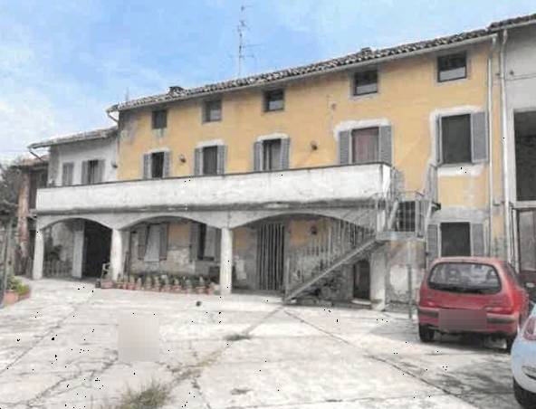 casa indipendente in vendita a Morano sul Po