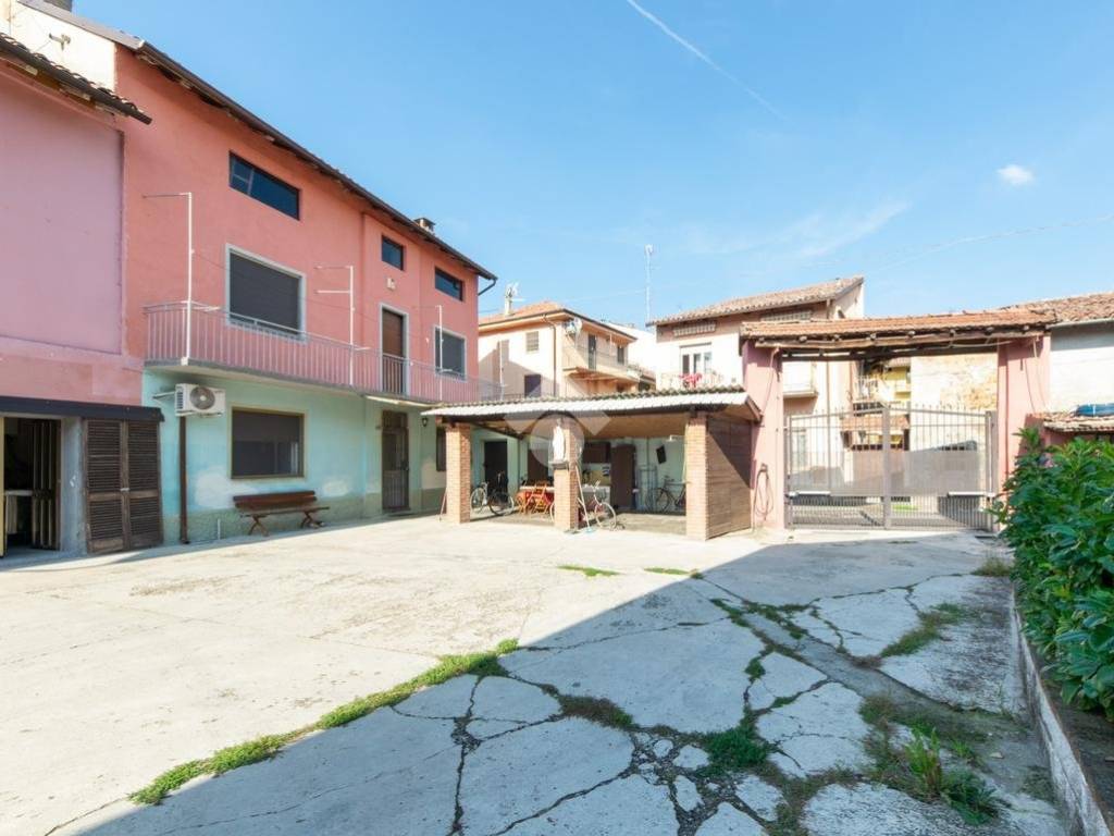 casa indipendente in vendita a Morano sul Po