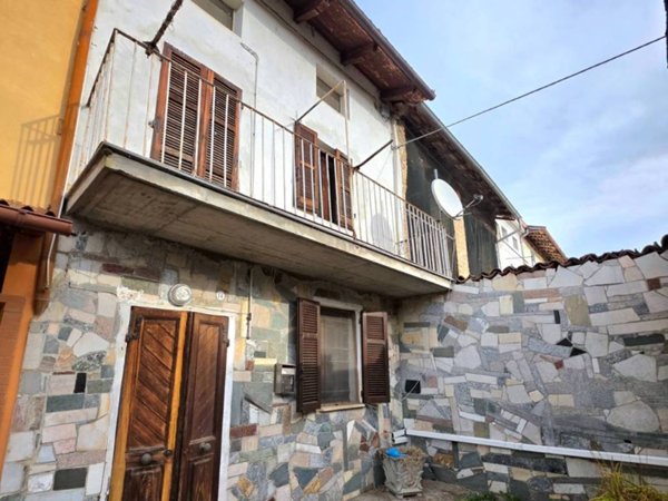 casa indipendente in vendita a Morano sul Po in zona Due Sture