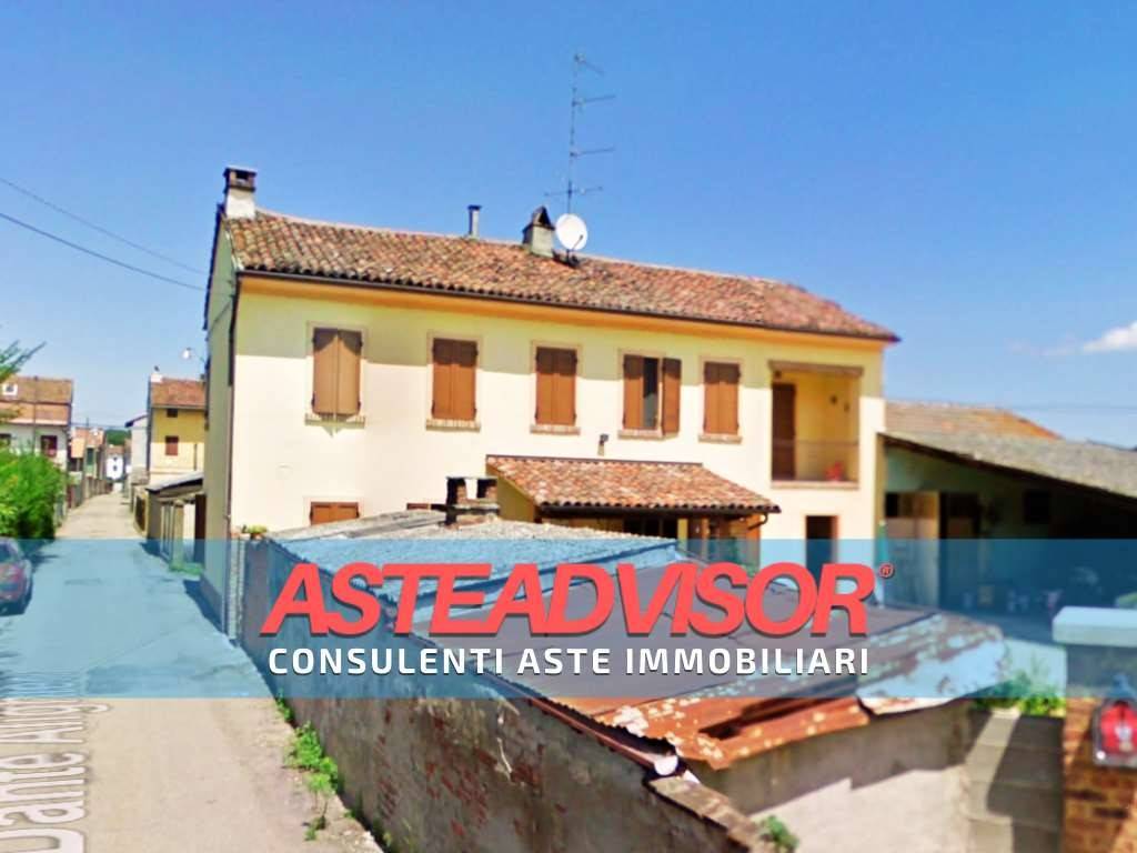 casa indipendente in vendita a Morano sul Po in zona Due Sture