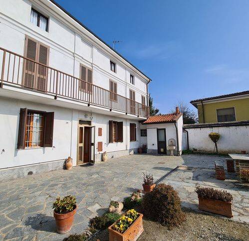 casa indipendente in vendita a Morano sul Po