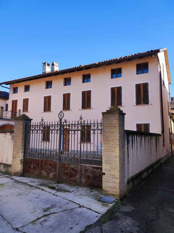 casa indipendente in vendita a Morano sul Po