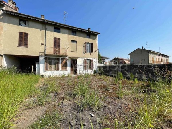 casa indipendente in vendita a Morano sul Po