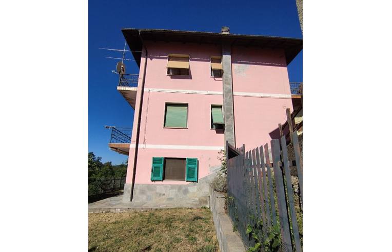 casa indipendente in vendita a Morbello in zona Costa
