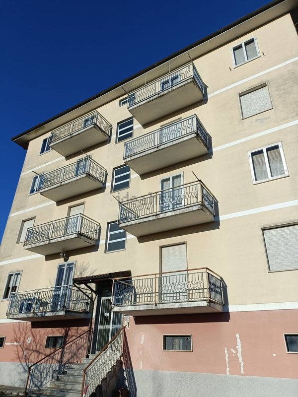 appartamento in vendita a Morbello