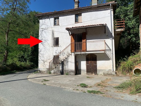 casa indipendente in vendita a Morbello in zona Costa