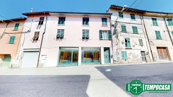 casa indipendente in vendita a Mornese