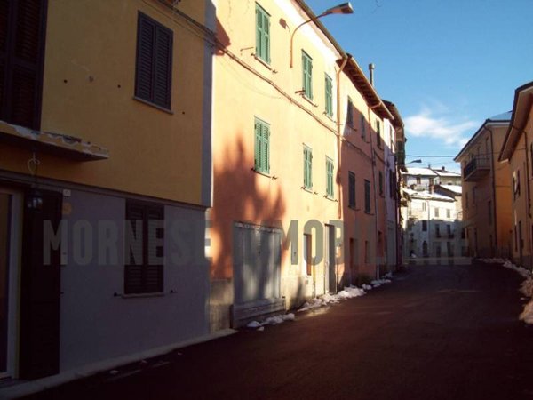 casa indipendente in vendita a Mornese