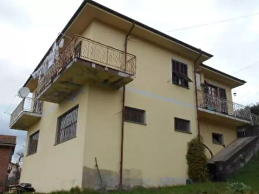 casa indipendente in vendita a Mornese