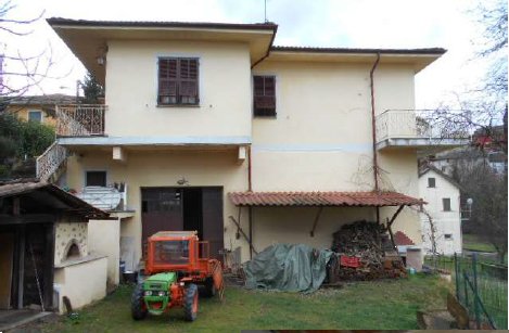 casa indipendente in vendita a Mornese