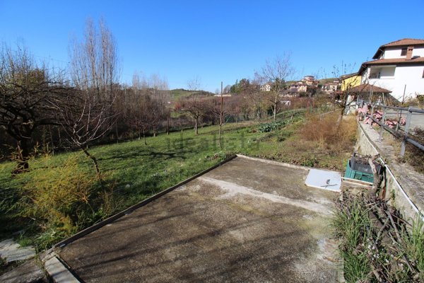 casa indipendente in vendita a Mornese