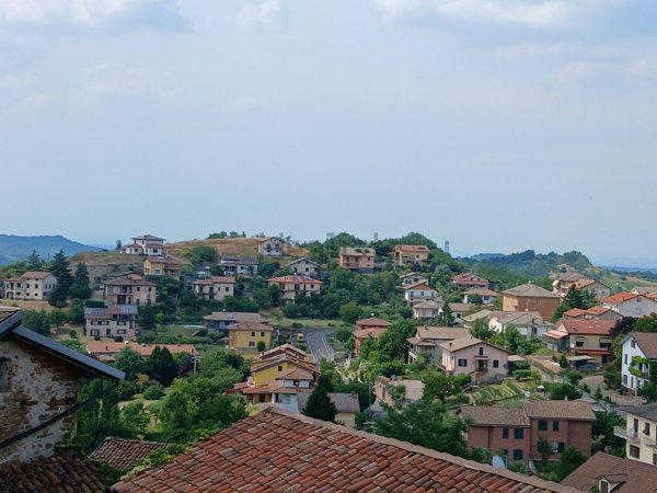 casa indipendente in vendita a Mornese