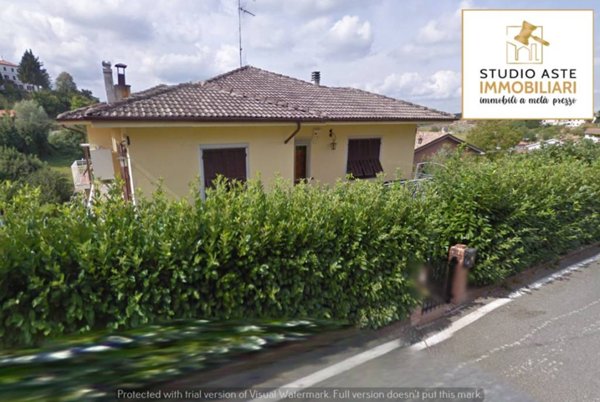 casa indipendente in vendita a Mornese