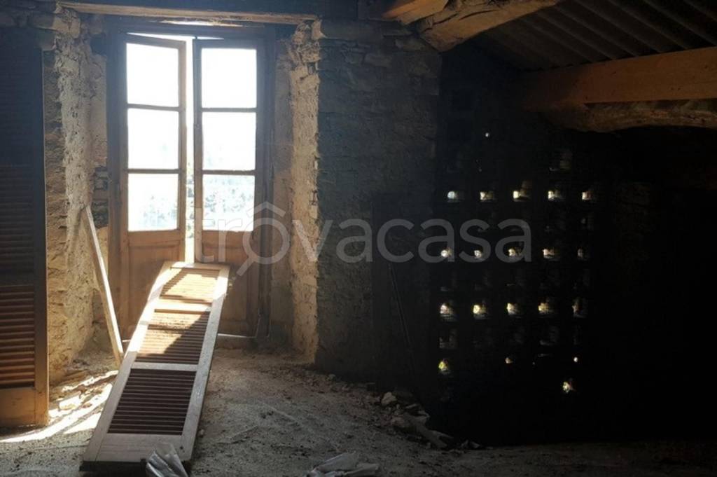 casa indipendente in vendita a Morsasco