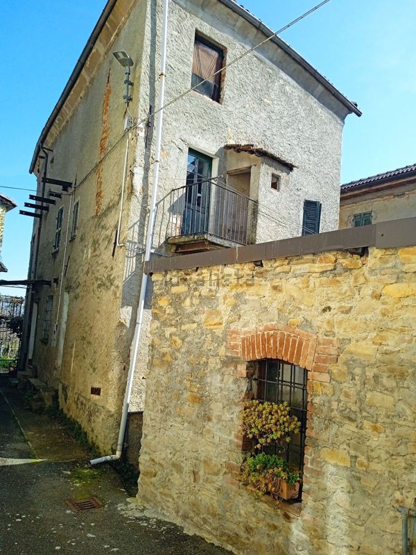 casa indipendente in vendita a Morsasco