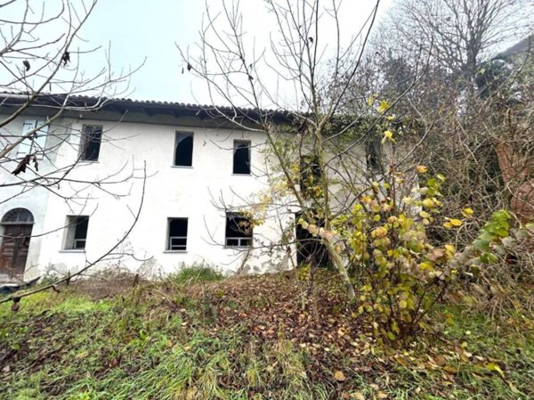 casa semindipendente in vendita a Murisengo in zona Bricco