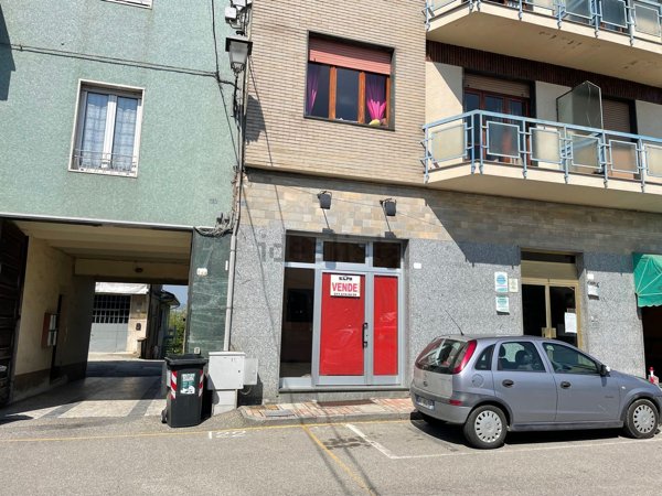 negozio in vendita a Murisengo in zona Case Battia