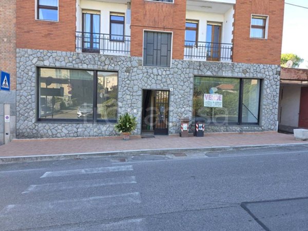 locale commerciale in vendita a Murisengo in zona Case Battia